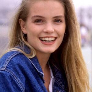 Kelly Packard's Hidden Life: From Hollywood Star to A Private, Fulfilling Journey